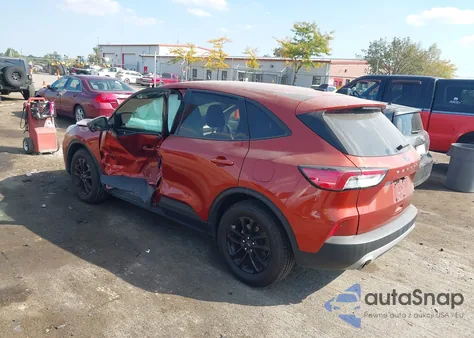 2020 Ford Escape Se Sport Hybrid z USA, uszkodzony, nr VIN 1FMCU0BZ6LUB13991